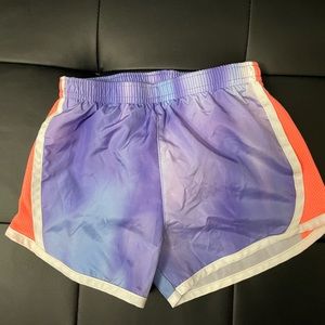 Nike girls shorts